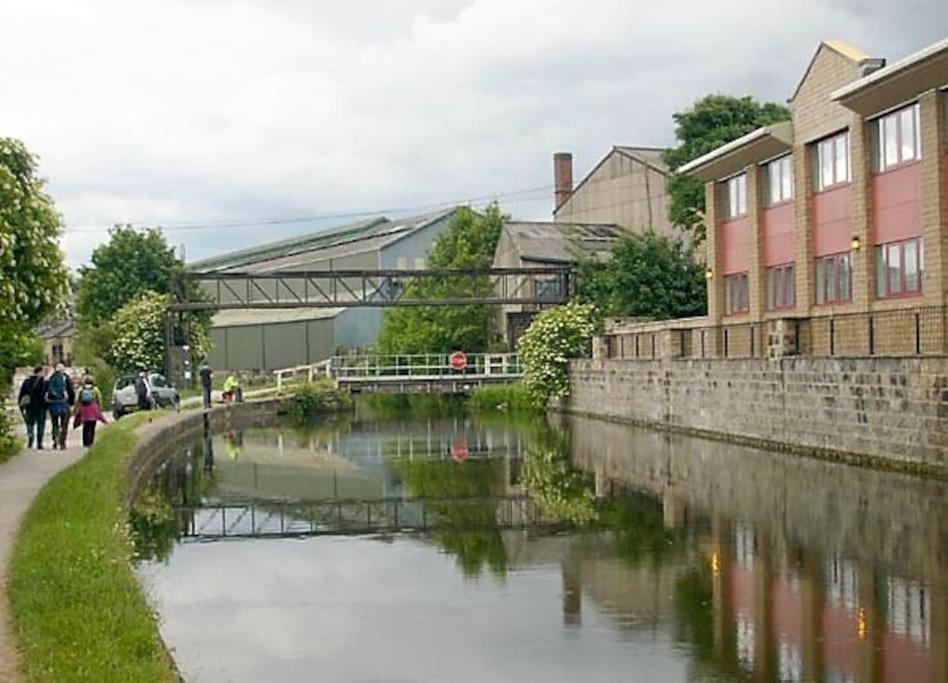 -F5Gh- For Relaxed & Cosy Stay, Free Parking, Wifi Leeds  Esterno foto