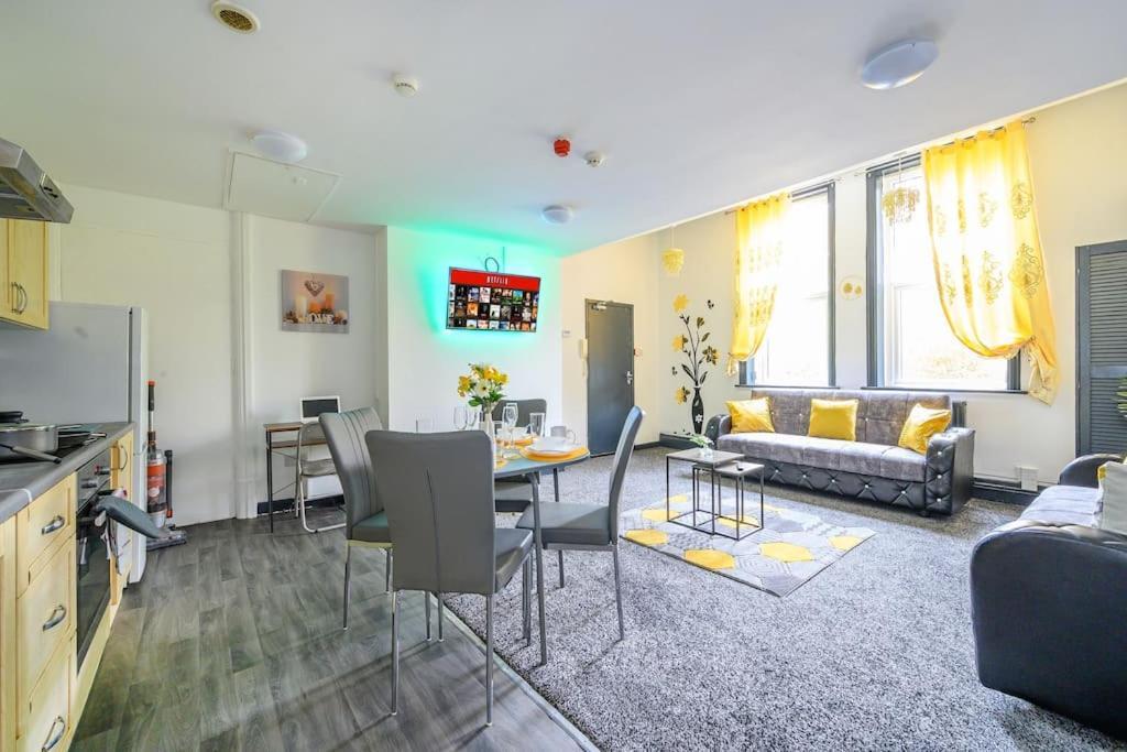 -F5Gh- For Relaxed & Cosy Stay, Free Parking, Wifi Leeds  Esterno foto