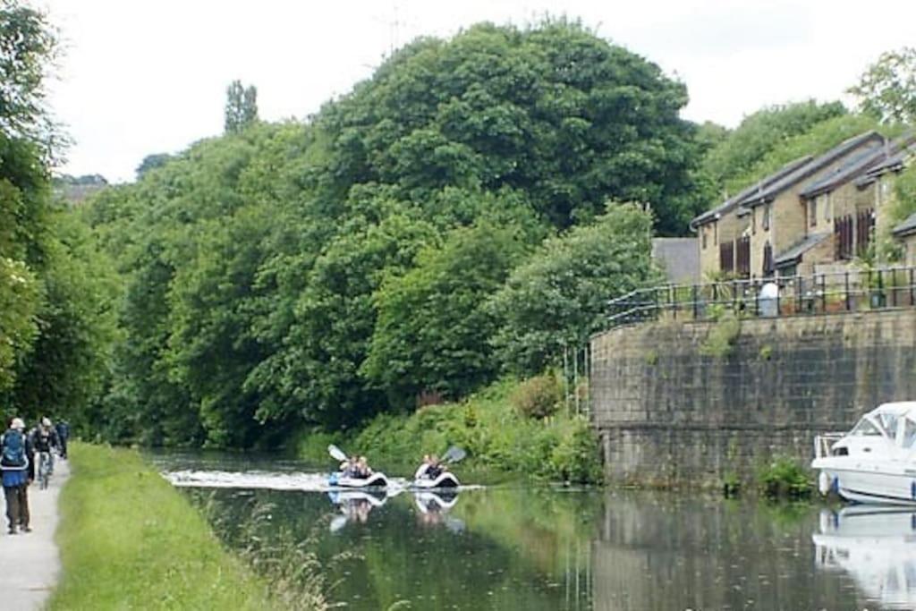 -F5Gh- For Relaxed & Cosy Stay, Free Parking, Wifi Leeds  Esterno foto