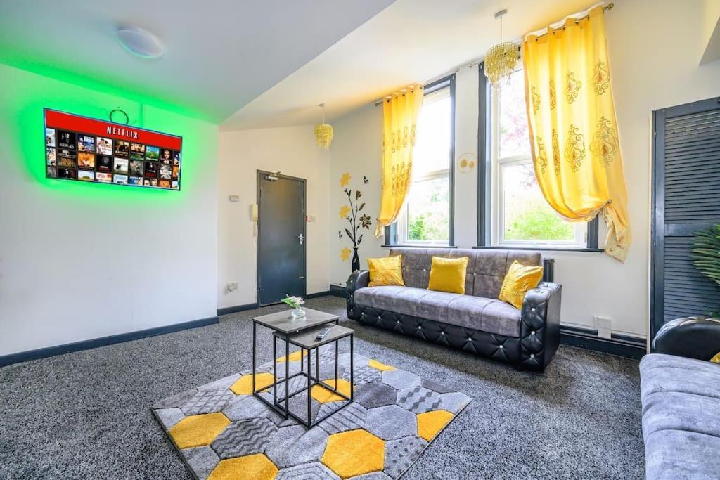 -F5Gh- For Relaxed & Cosy Stay, Free Parking, Wifi Leeds  Esterno foto
